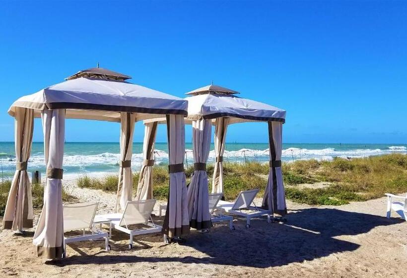 Отель Bali Hai Beachfront Resort And Spa