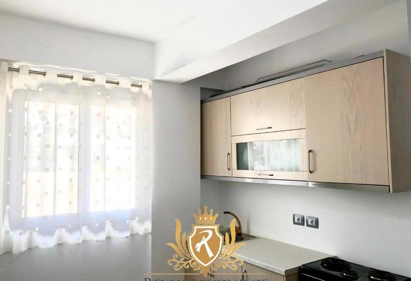 فندق Durmishi Rooms & Apartments & Beach