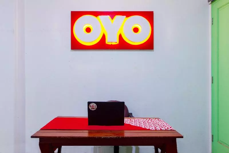 Hotelli Oyo 502 Wisma Bukti