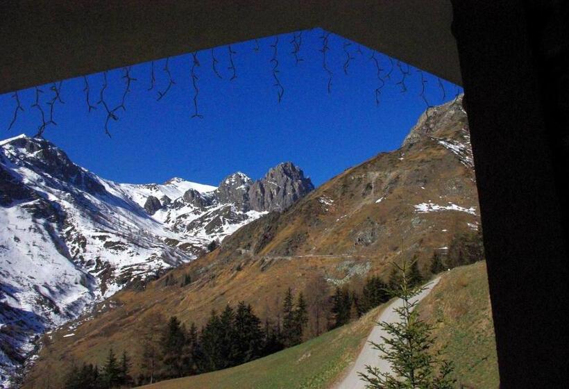 ホテル Rifugio Maraman