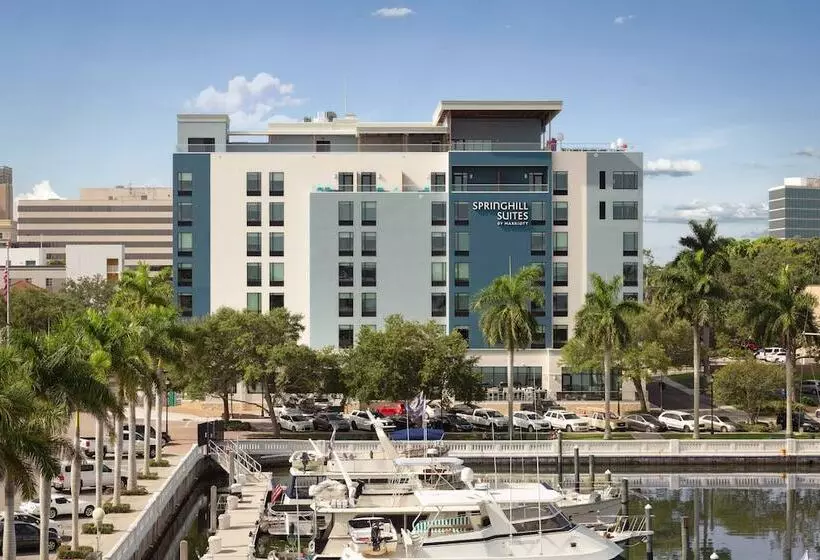 Hotelli Springhill Suites By Marriott Bradenton Downtown/riverfront