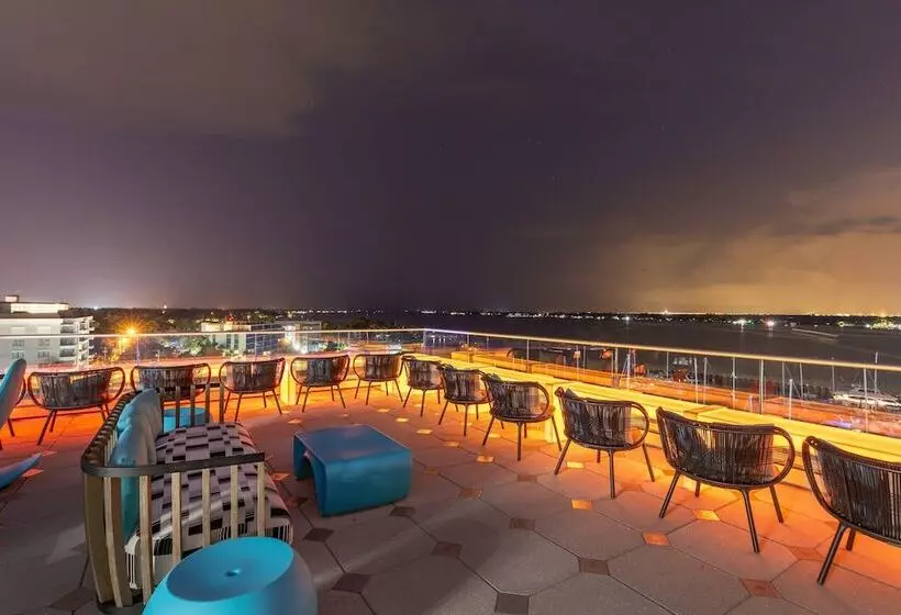 Hotelli Springhill Suites By Marriott Bradenton Downtown/riverfront