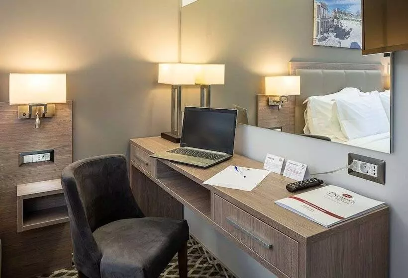هتل Best Western Premier Plovdiv Hills