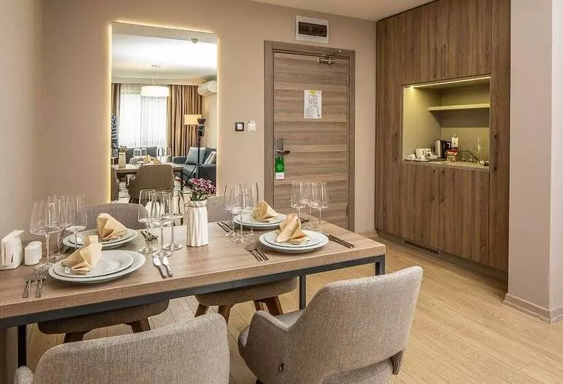 هتل Best Western Premier Plovdiv Hills