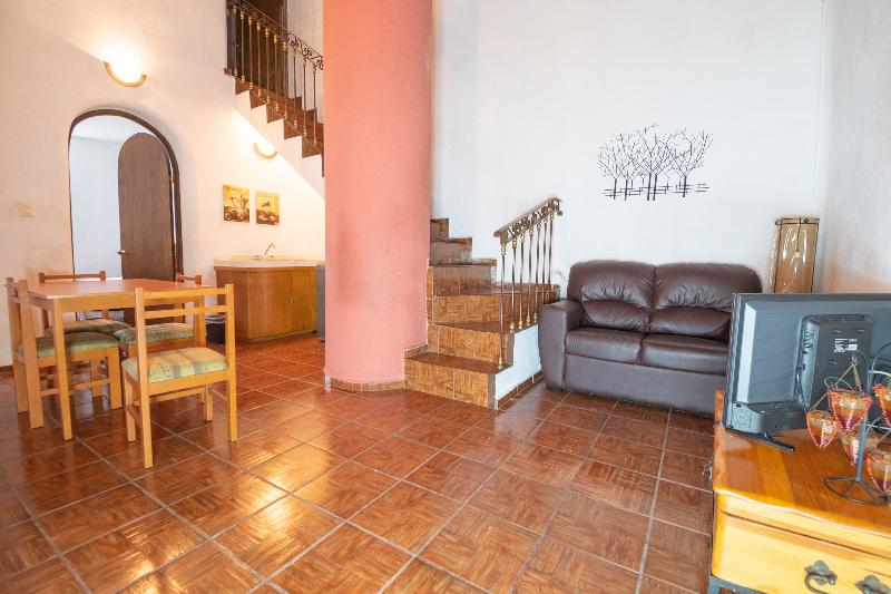 هتل Capital O Next Yard & Suites Tequisquiapan