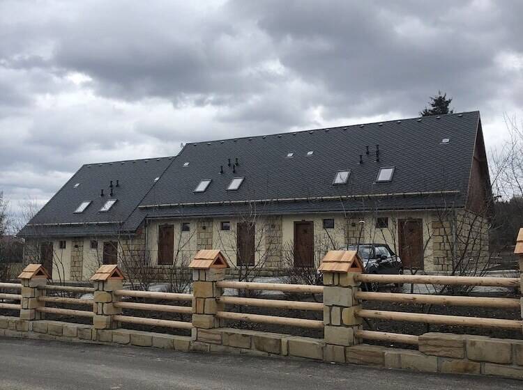 Hotelli Rezidence Pihel