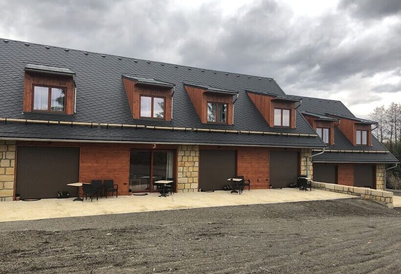 Hotelli Rezidence Pihel