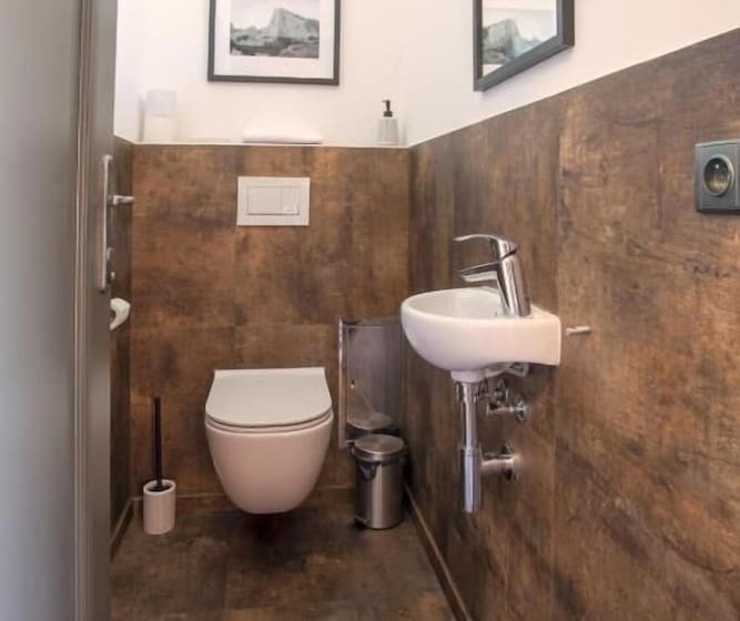 Hotelli Rezidence Pihel