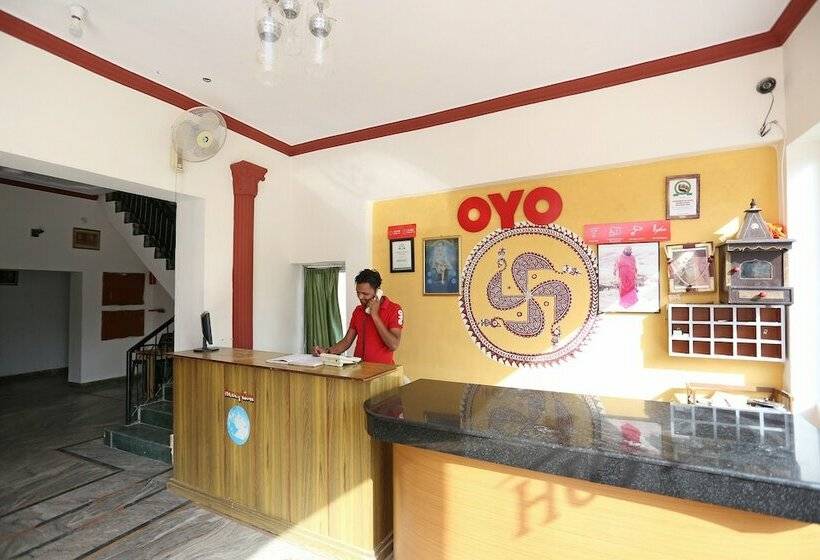 Oyo 29925 Hotel Green House