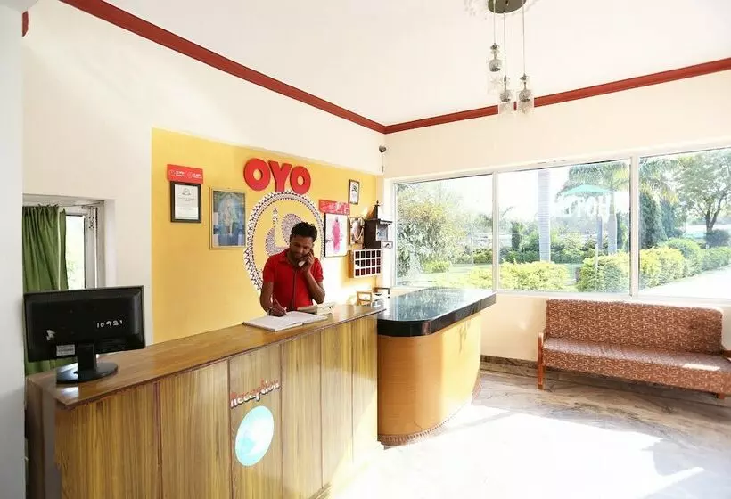 Oyo 29925 Hotel Green House