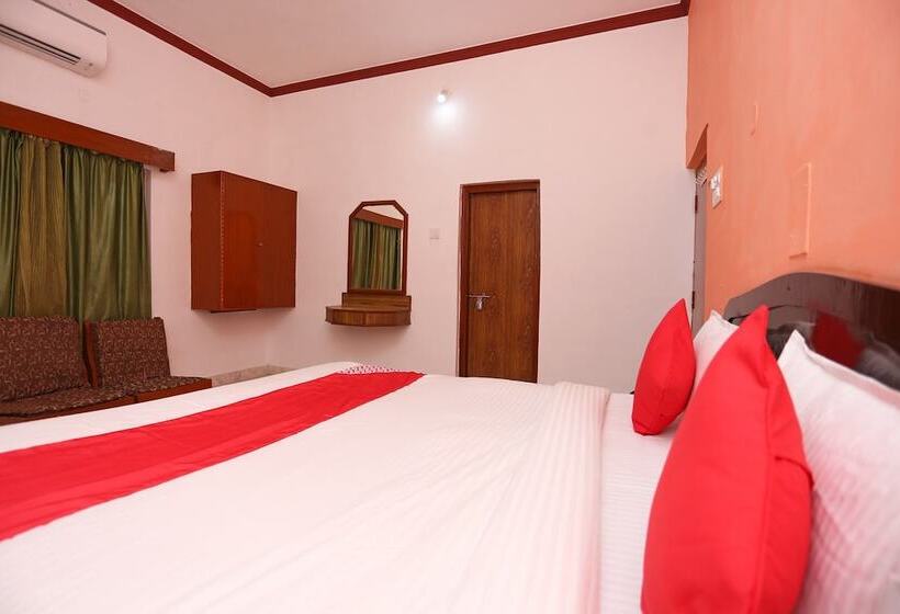 Oyo 29925 Hotel Green House