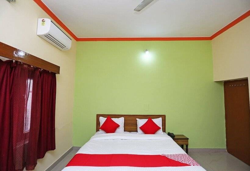 Oyo 29925 Hotel Green House