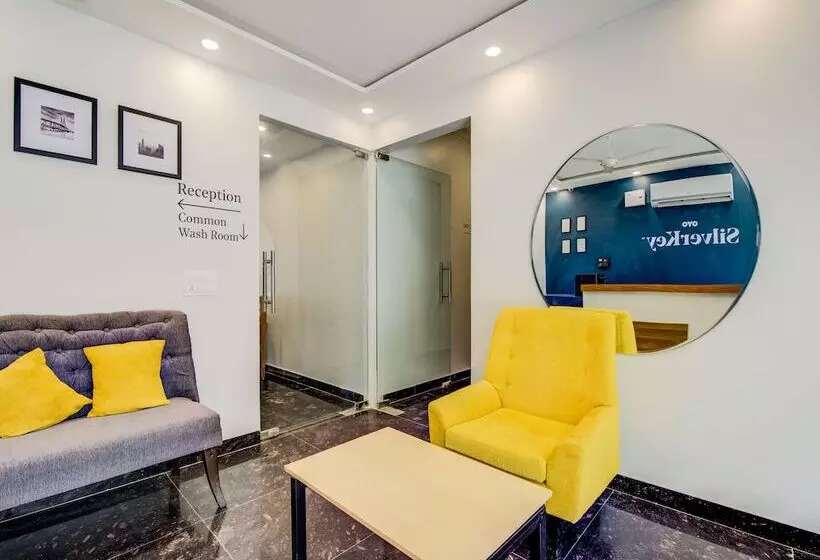 ホテル Silverkey Executive Stays 19653 Star Mall