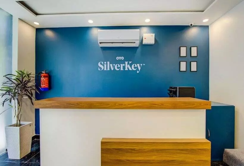 ホテル Silverkey Executive Stays 19653 Star Mall