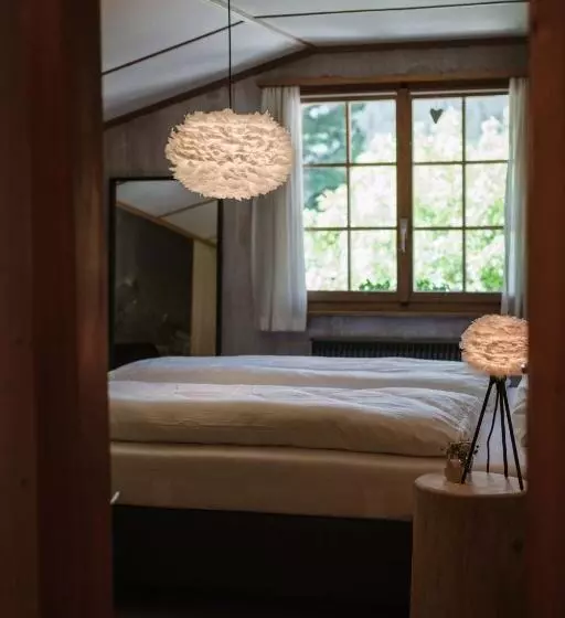 Bed and Breakfast Wildstrubel Lodge