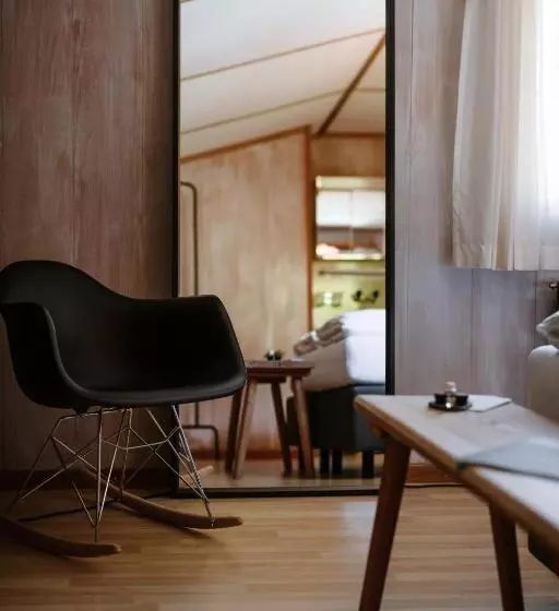 Bed and Breakfast Wildstrubel Lodge