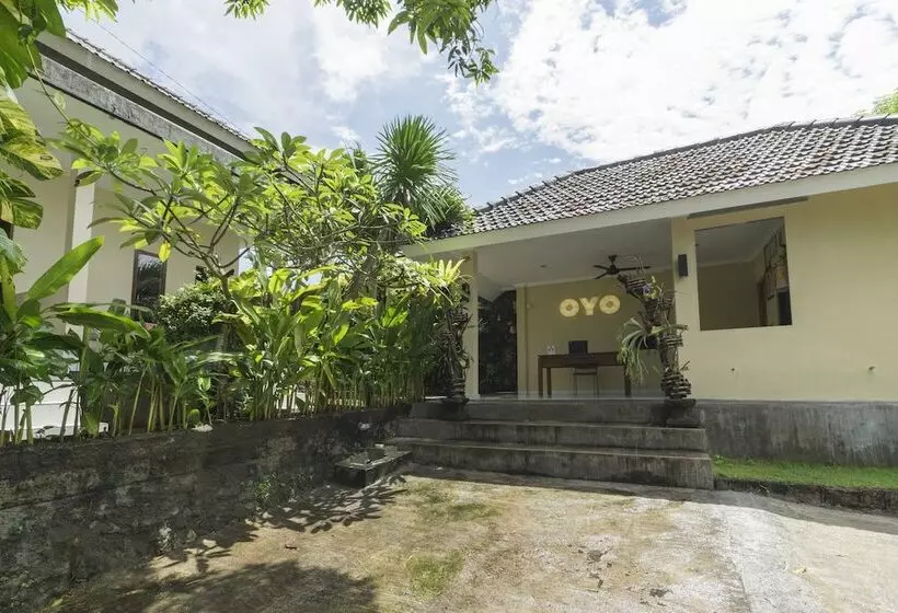 ホテル Oyo 618 Top Residence