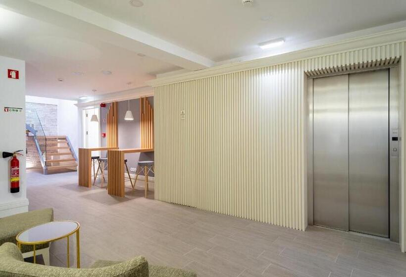 پانسیون Alojamento Da Vila