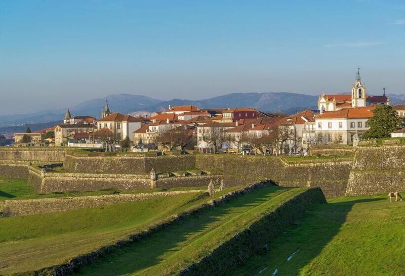 پانسیون Alojamento Da Vila