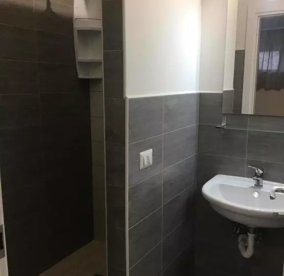 ユースホステル Cheap Stop