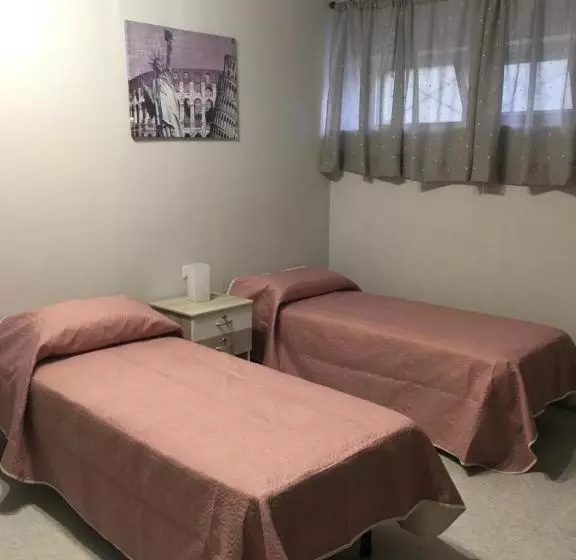 ユースホステル Cheap Stop