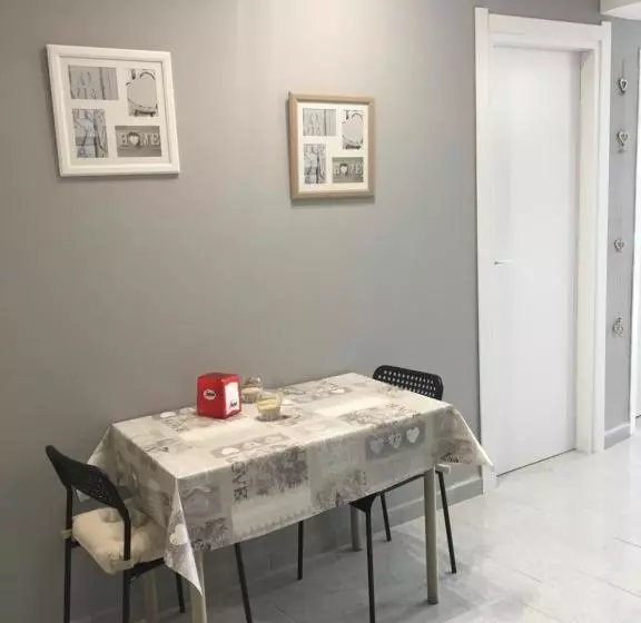 ユースホステル Cheap Stop