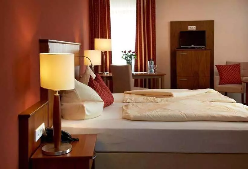 Hotelli Gasthof Zur Sonne