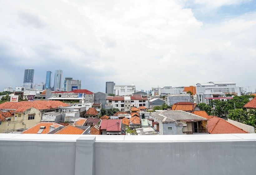 Hotel Oyo 614 Graha 8 Syariah