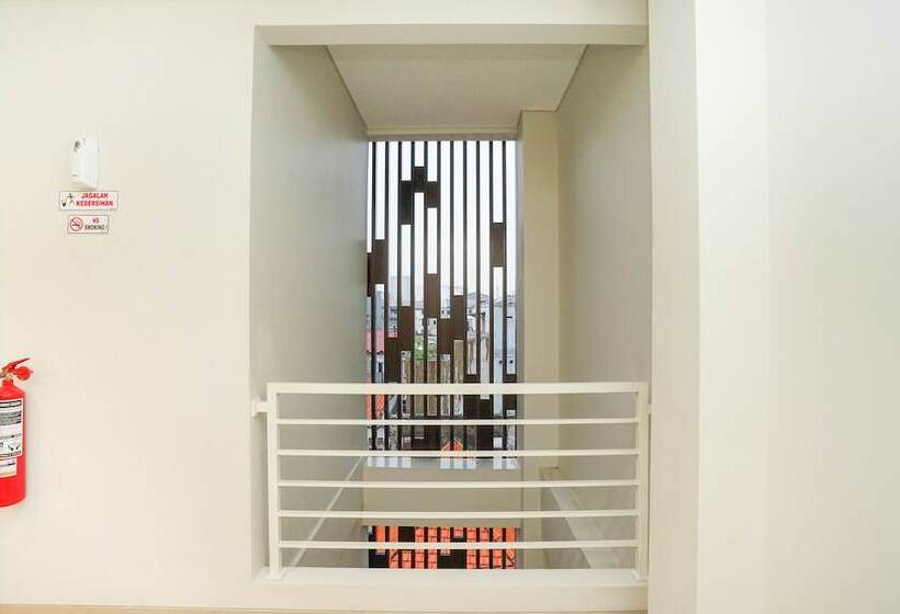 Hotel Oyo 614 Graha 8 Syariah