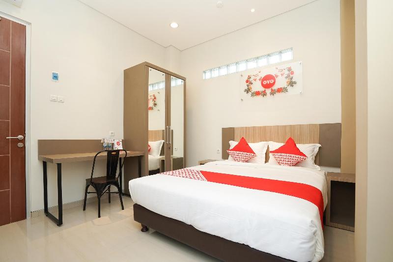 Hotel Oyo 614 Graha 8 Syariah