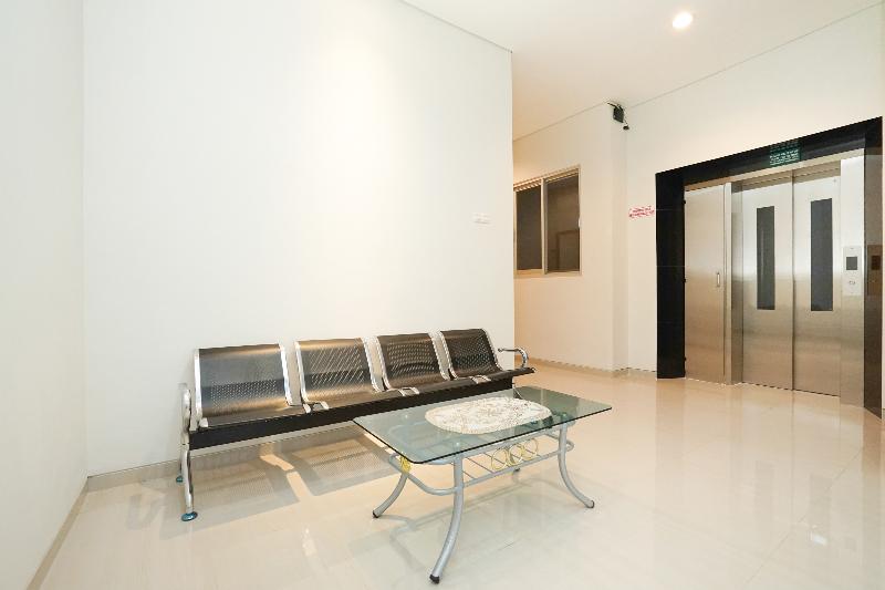 Hotel Oyo 614 Graha 8 Syariah