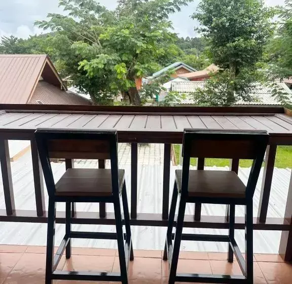 De Hom Hotel Mae Hong Son