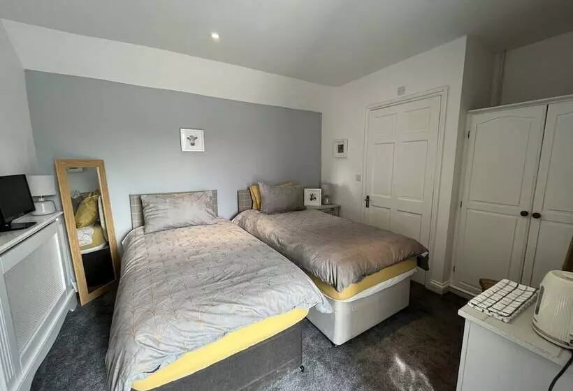 Retkeilymaja The Ship Inn