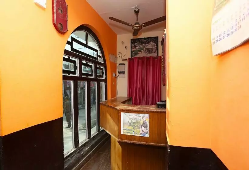 Oyo 28260 Hotel Ganga Sagar
