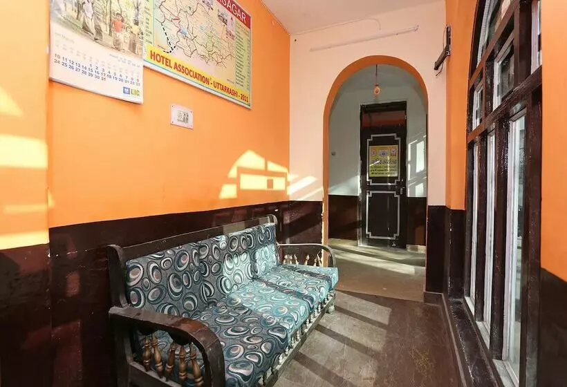Oyo 28260 Hotel Ganga Sagar