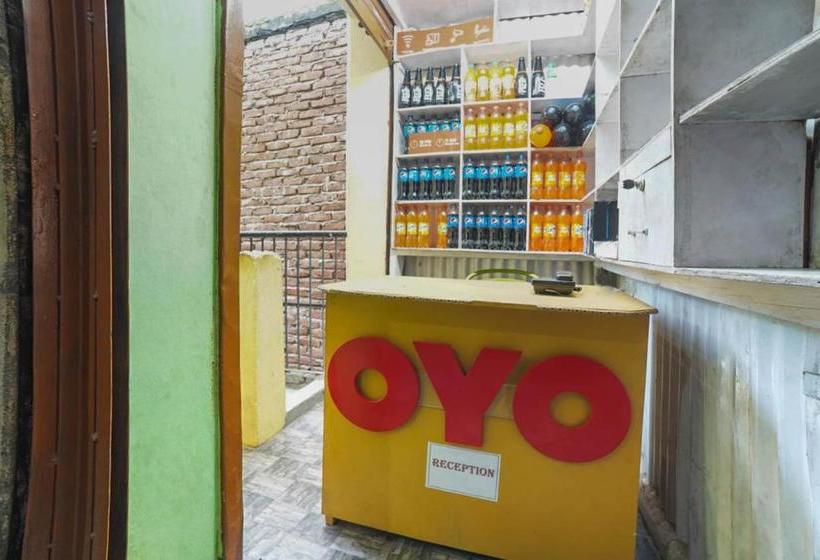 Oyo 30141 Adarsh Hotel And Restaurant