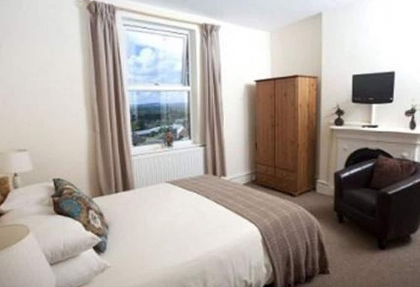 פנסיון The Mount Guest House