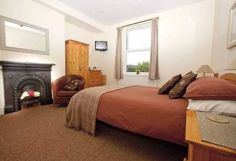 ペンション The Mount Guest House