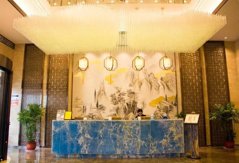 ホテル Ramada Encore By Wyndham Wuhan Caidian