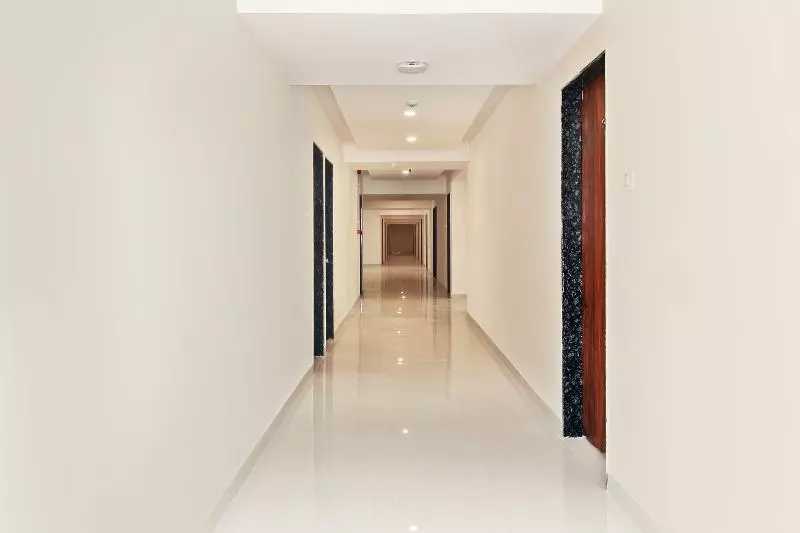 ホテル Oyo Flagship 18521 Vanasthalipuram