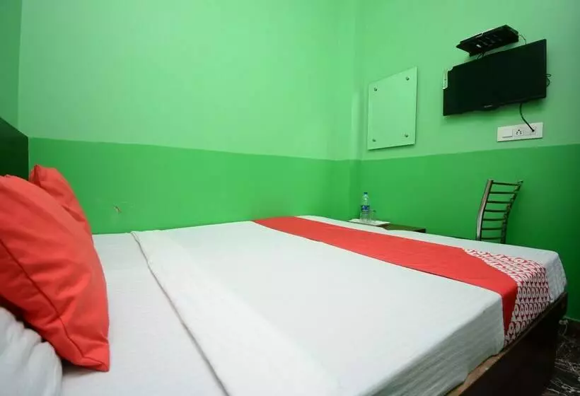 Oyo 26663 Hotel Indian Ldh
