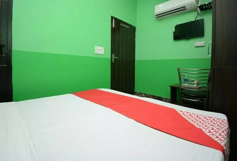 Oyo 26663 Hotel Indian Ldh