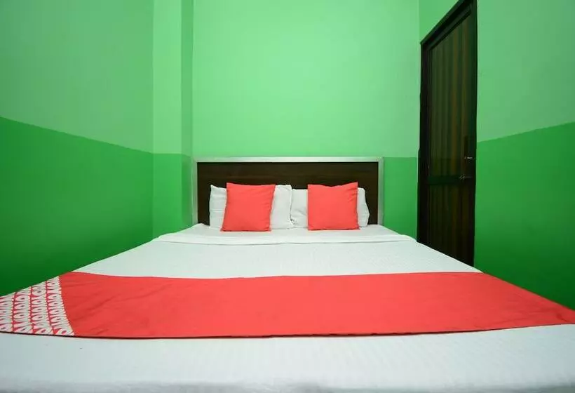 Oyo 26663 Hotel Indian Ldh
