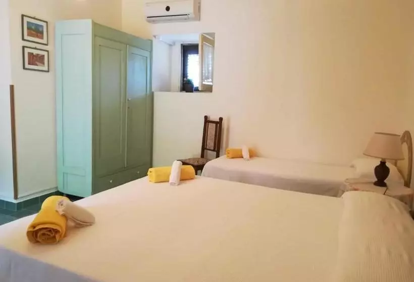 ホテル Villa Padura