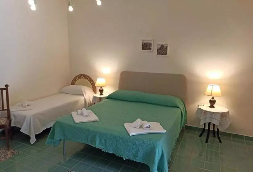 ホテル Villa Padura