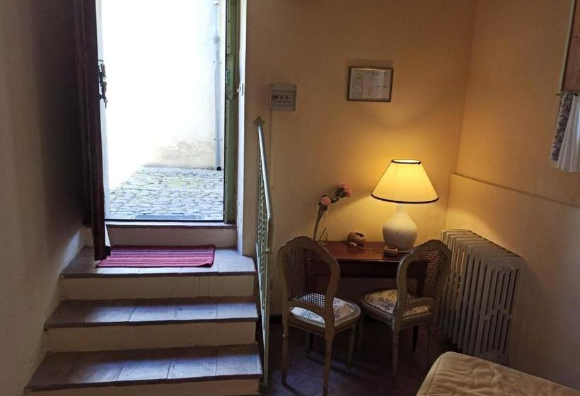 فندق Villa Padura