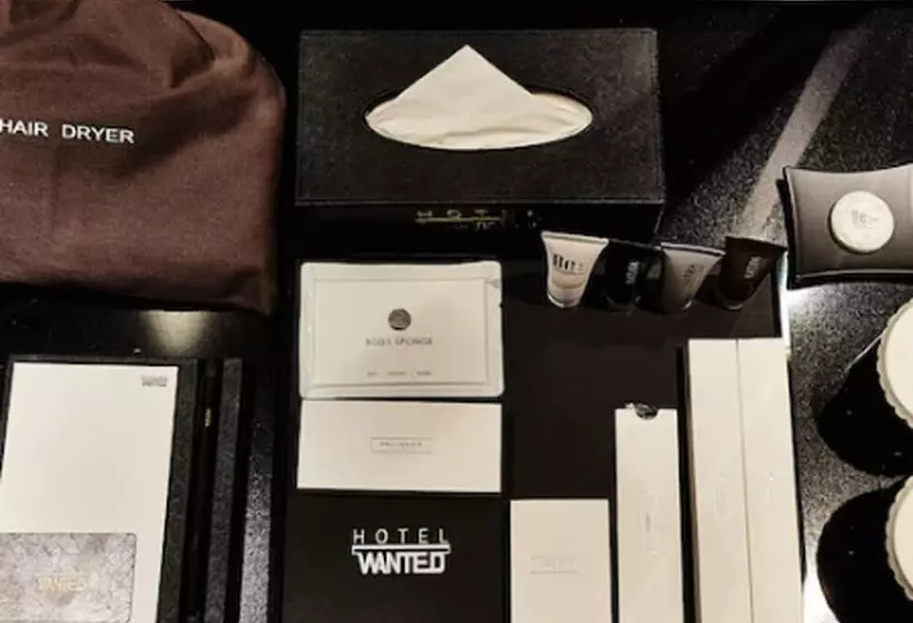 Hotel Wanted