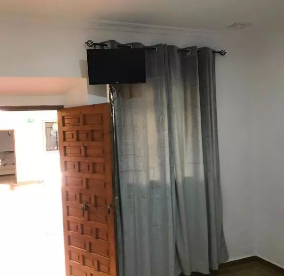 ペンション Hostal Fes