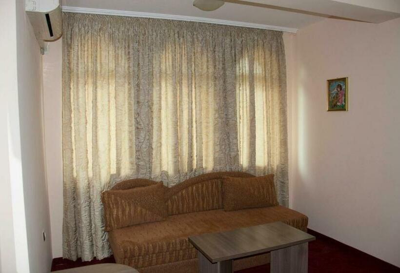 پانسیون Stedy Guest House