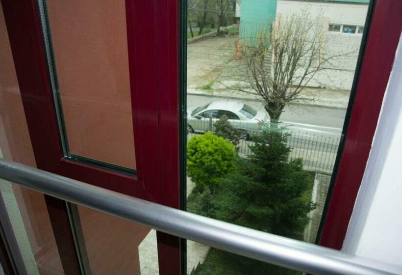 پانسیون Stedy Guest House